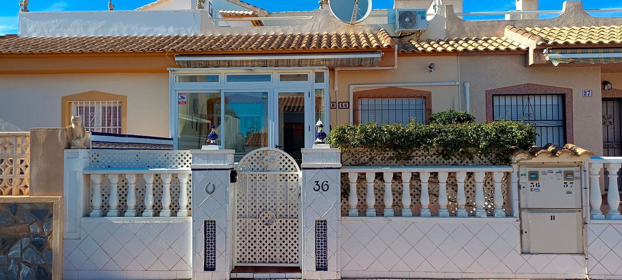 Maison climatisée avec solarium, wifi et piscine Dehesa de Campoamor  Esterno foto